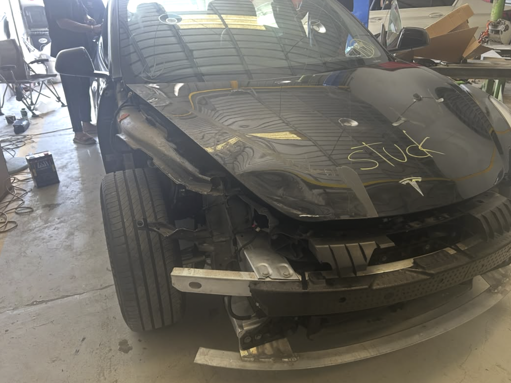 Vehicle frame straightening hydraulic bench at Drive Zone Auto Main